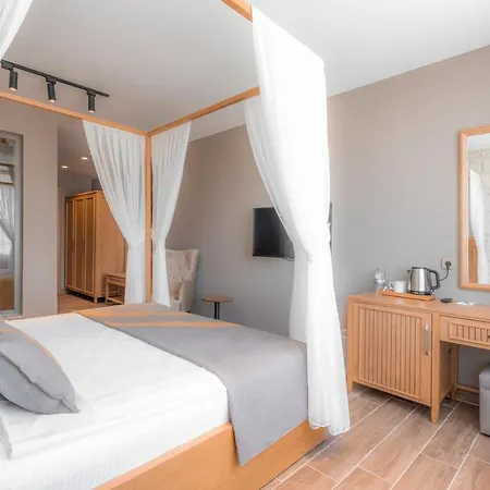 Port Vista Hotel Alaçatı